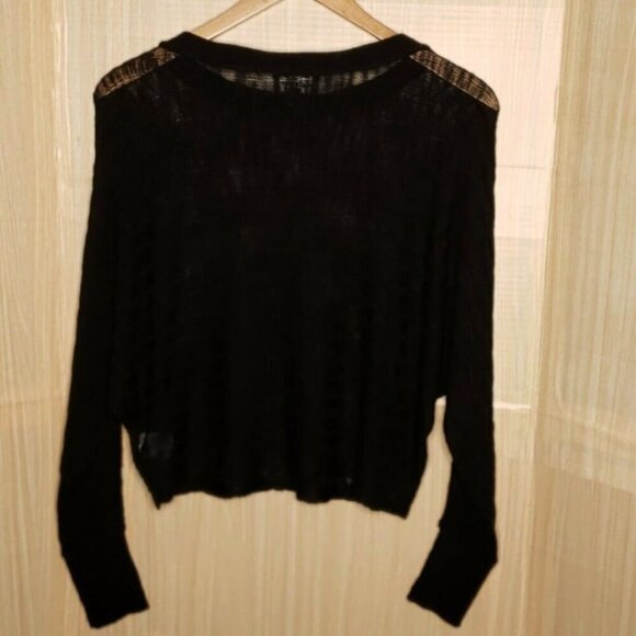 Express Womens Black Batwing Oversized Thin Short Sweater Medium - Picture 2 of 8